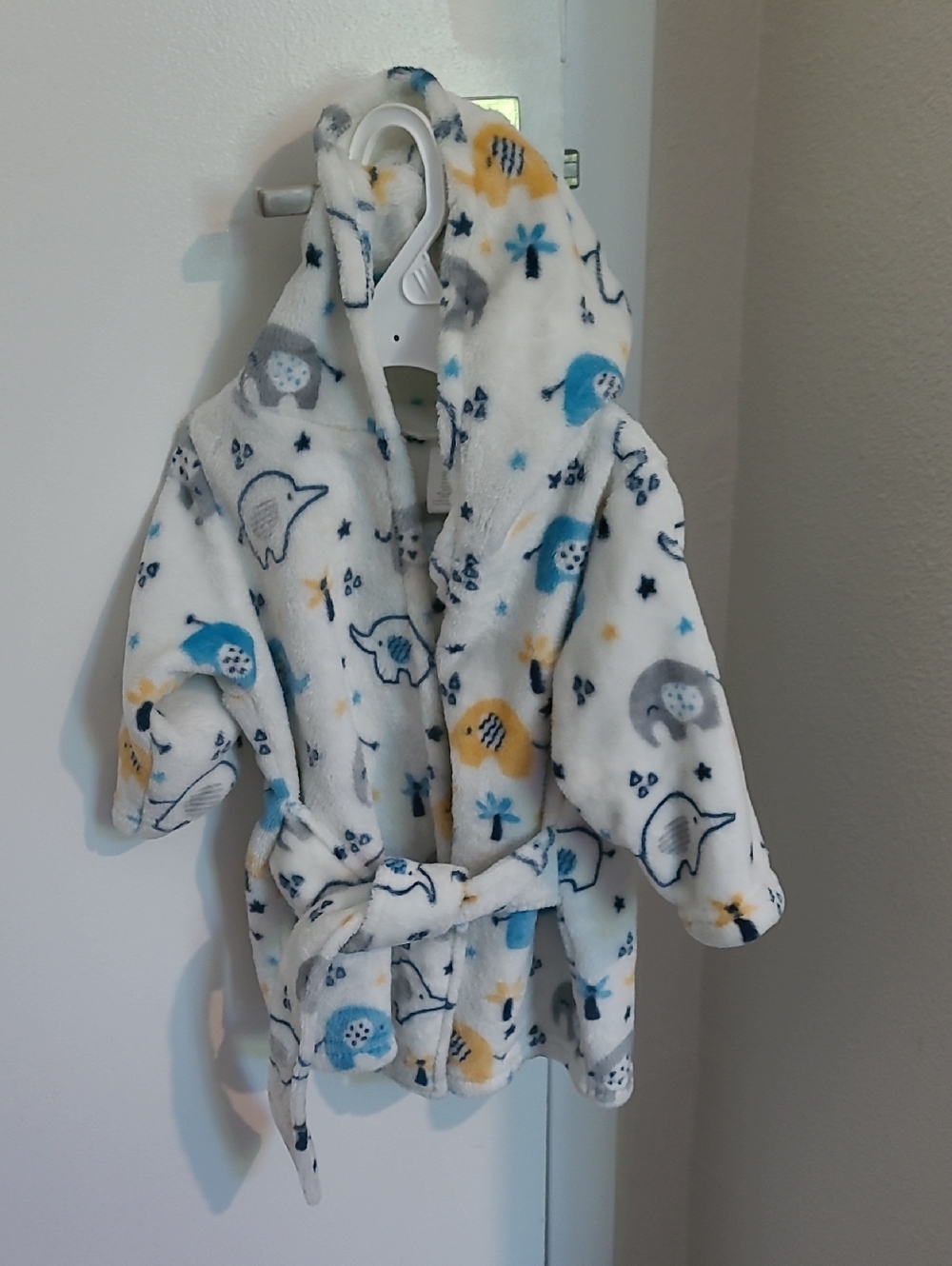 Baby Bath Robe Elephants  0-9 Months White Blue Orange